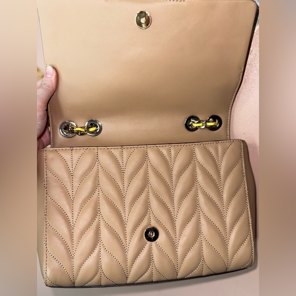 Kate Spade White and Tan Quilted Shoulder Bag - Picture 7 of 10
